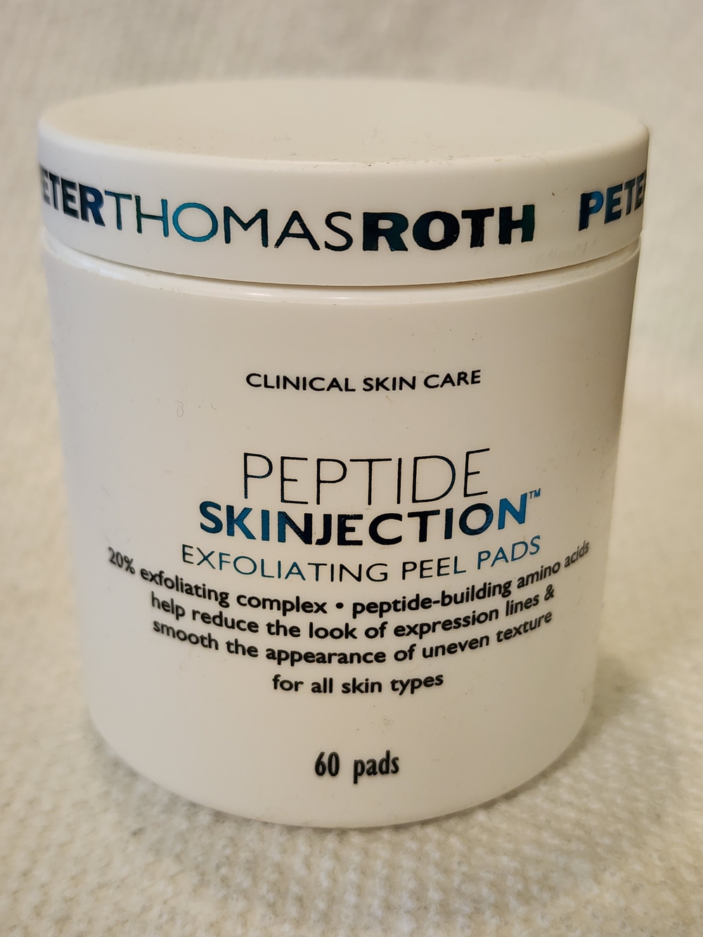 Peter Thomas Roth White + Blue Peptide Skinjection Exfoliating Peel Pads